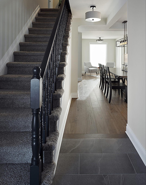 Function and Style in Your Renovation Project: An Industrial Farmhouse Transformation