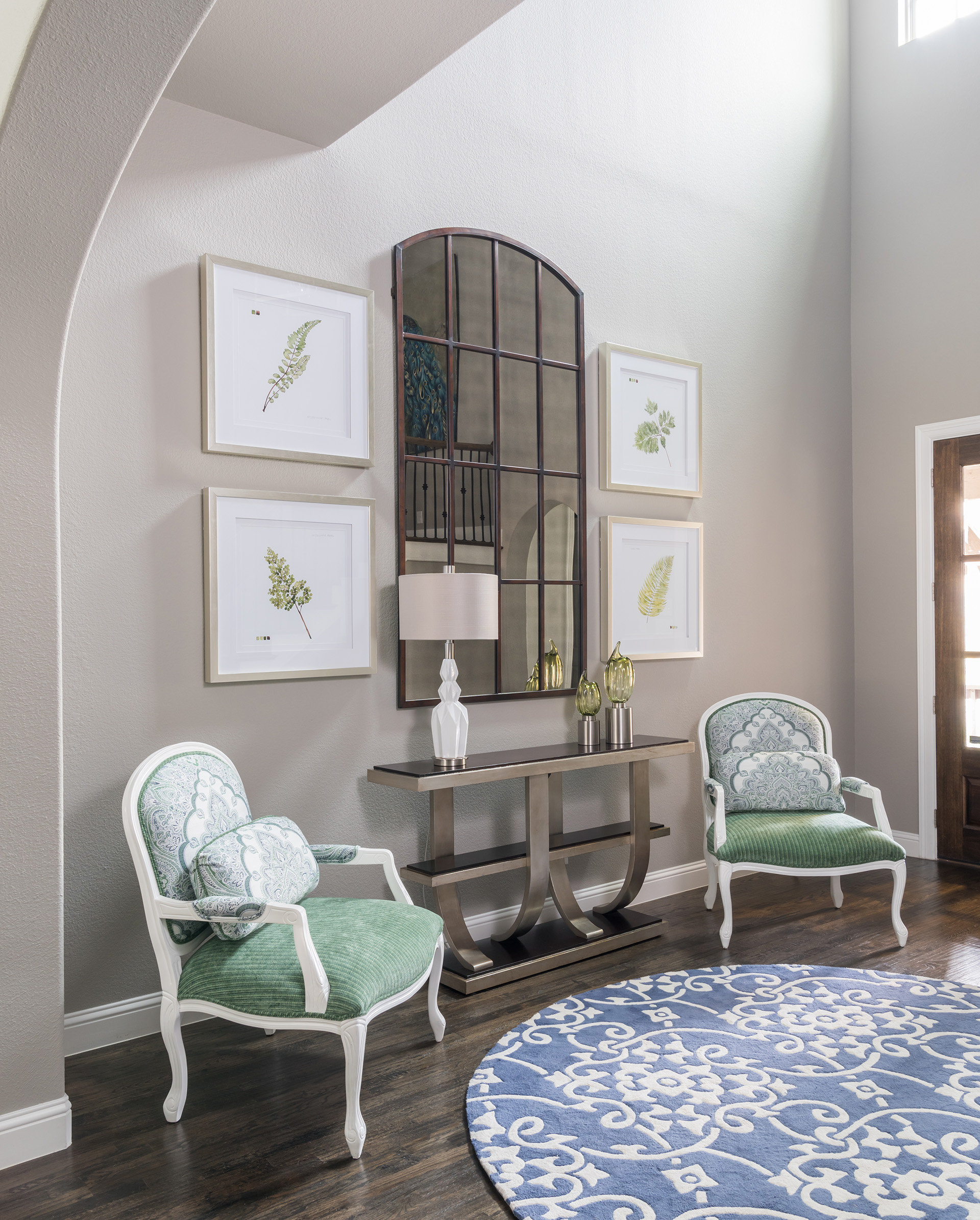 A Transitional Inviting Entryway Cpi Interiors