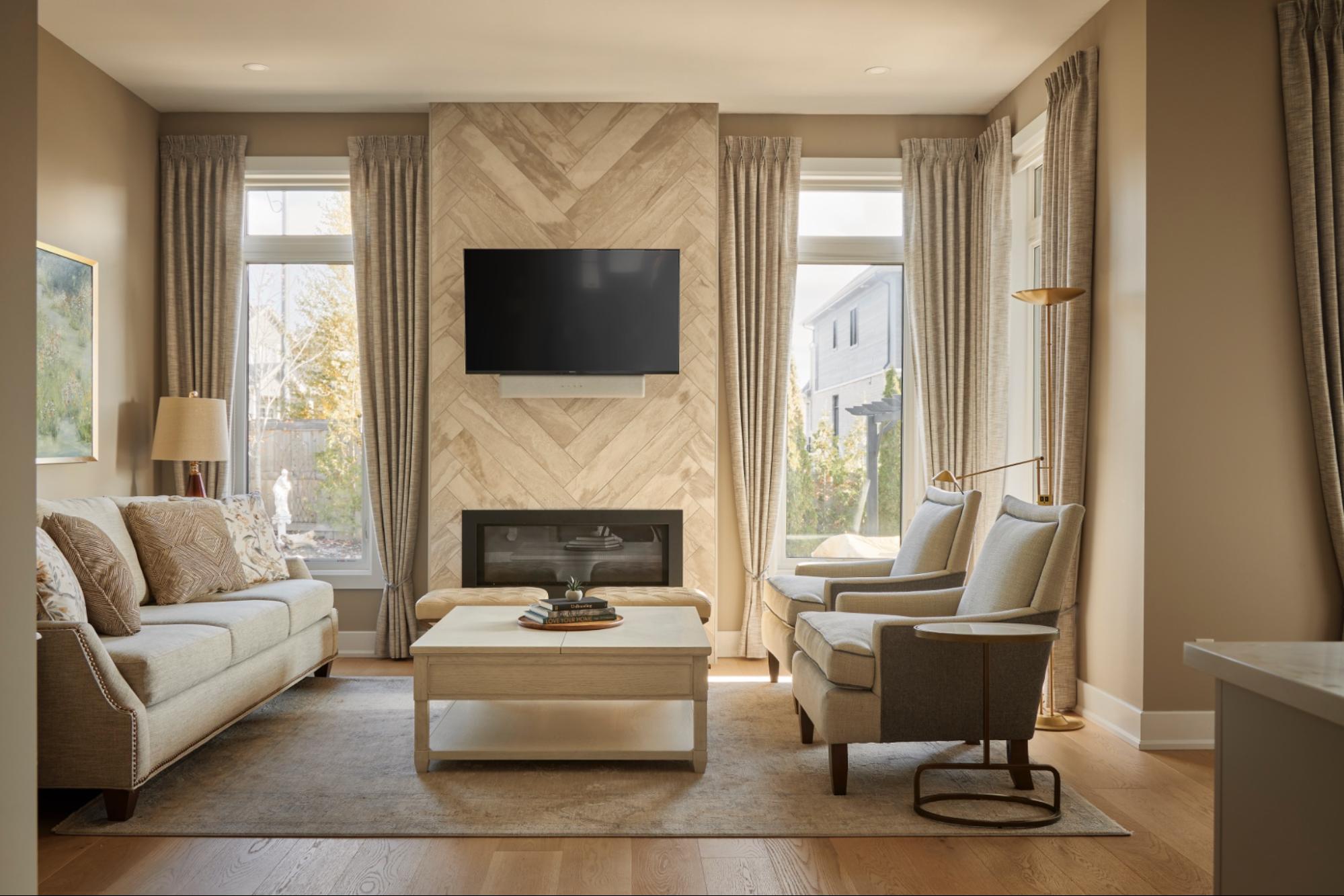 The Art of Blending Traditional and Contemporary Design